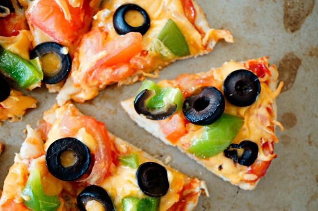 Healthy Pizza Make Your Own Flavor With Mozzarella Cheese, Olive, Pepper And Tomatoes
